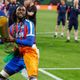 Evann Guessand, prêté à Crystal Palace par Aston Villa, devient le premier joueur à gagner deux Coupes d’Europe en une saison
